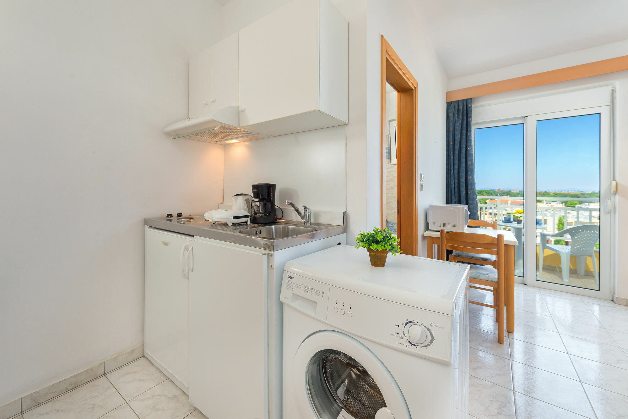 Yiannis Apartments Rhodes City 외부 사진